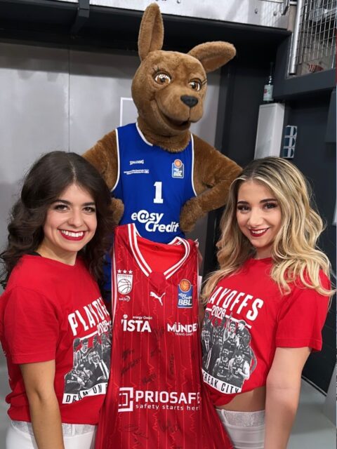 Die beste Zeit im Jahr = PLAYOFFS 🔥🎉 w/ @bambergbasketsdancers 

📸 @bambergbasketsdancers