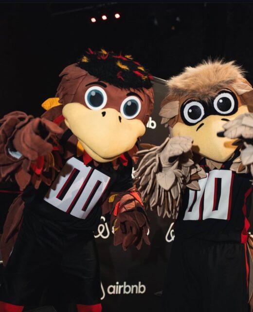 Mit der Gang  @freddie.falcon @atlantafalcons